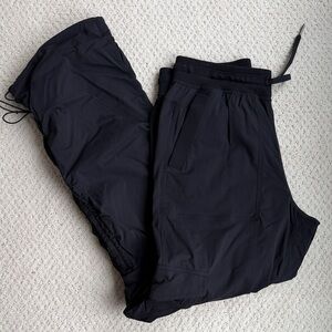 lululemon Black Dance Studio Relaxed Fit Mid-rise Cargo pant, size small